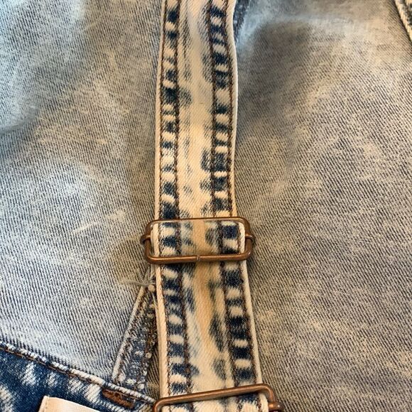 So denim distressed overalls Size 16 Kids NWT - Picture 12 of 12